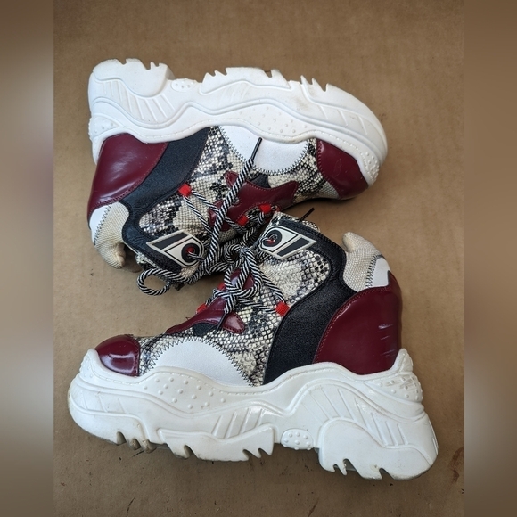 Anthony Wang Collection Women's Super Chunky High Platform Python Snakeskin/Burg - Picture 6 of 10